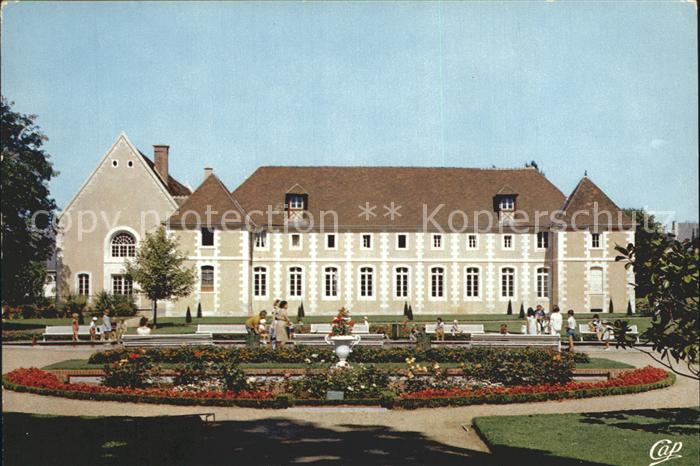 Evreux Jardin et le Cloitre des Pelerins