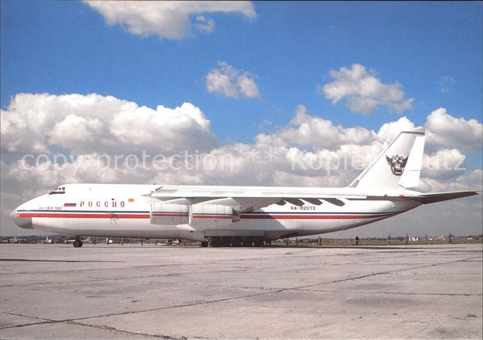 Flugzeuge Zivil Rossija AN-124-100 RA-82072