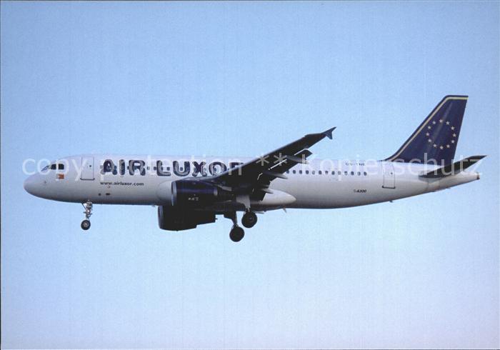Flugzeuge Zivil Air Luxor A320-212 CS-TNE