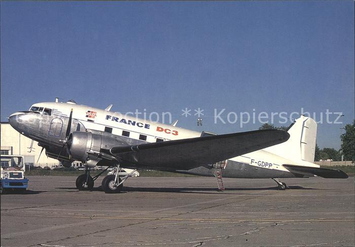 Flugzeuge Zivil France DC-3 F-GDPP c/n 9172