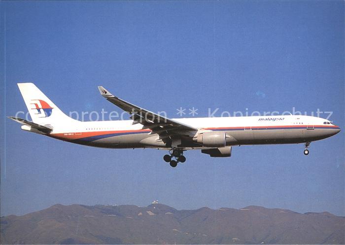 Flugzeuge Zivil Malaysia Airlines A330-322 9M-MKZ c/n 096