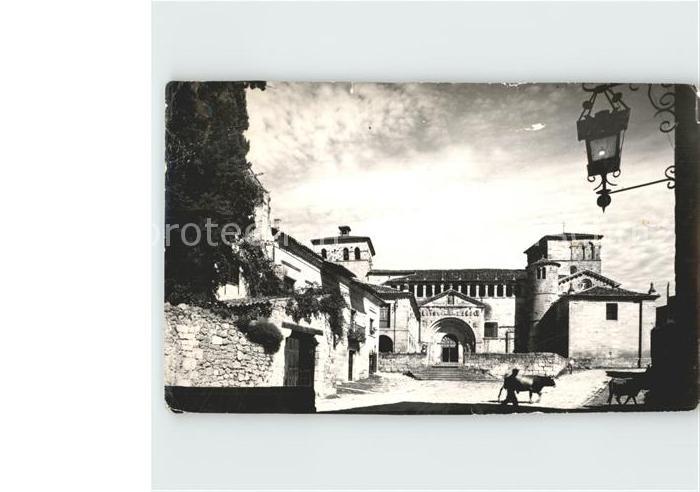Santillana del Mar La Colegiata