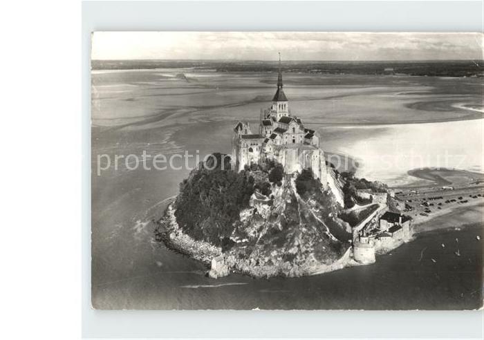 Manche Region Le Mont Saint Michel Vue aerienne