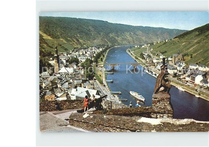 Cochem Mosel und Cochem Cond Blick von der Burg ins Moseltal