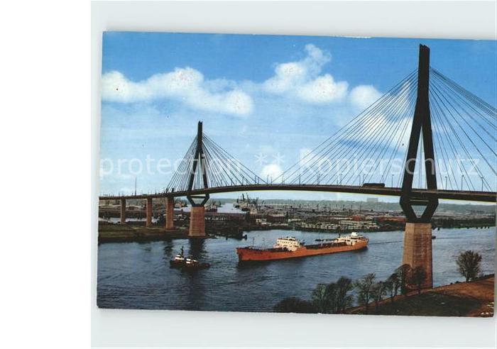 HAMBURG CITY Koehlbrandbruecke Frachter