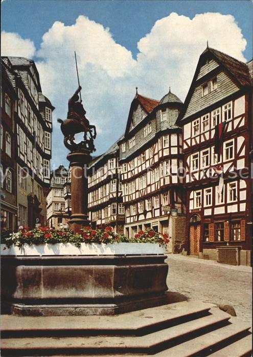 Marburg Lahn Rathaus Fachwerk Marktbrunnen
