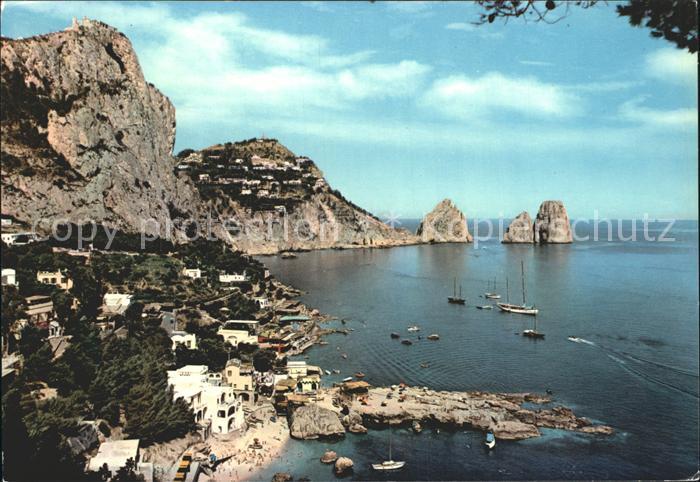 Capri Marina Piccola e Faraglioni