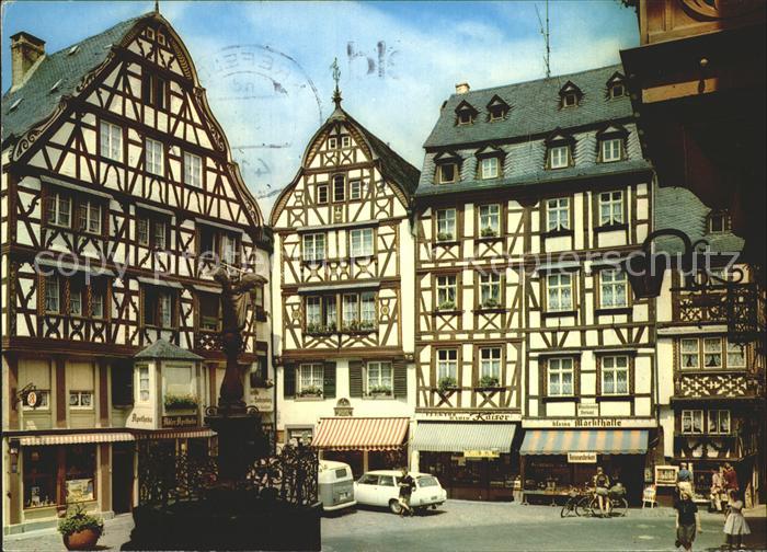 BERNKASTEL-KUES Berncastel Rheinland-Pfalz Marktplatz