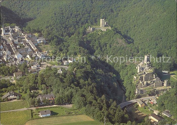 Manderscheid Eifel Fliegeraufnahme mit Ober- und Niederburg