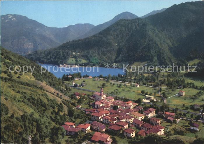 Pieve di Ledro Panorama con il Lago