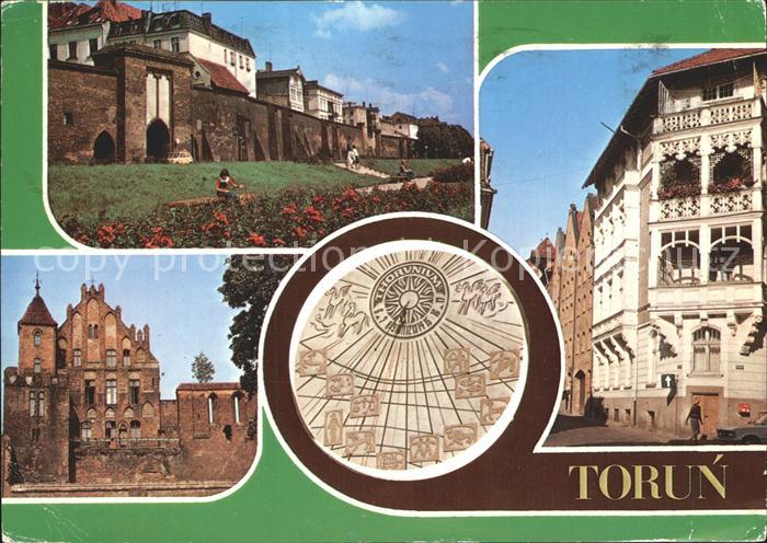 Torun Thorn Stadtmauer Sonnenuhr Alte Haeuser
