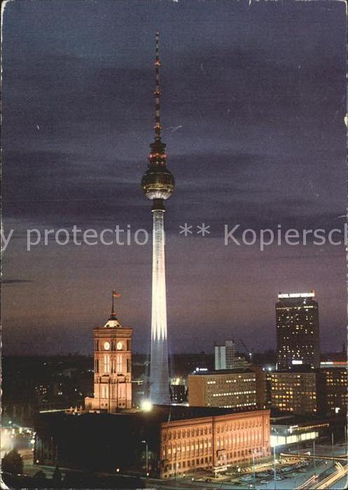 BERLIN  CITY Fernsehturm Hauptstadt der DDR Nachtaufnahme