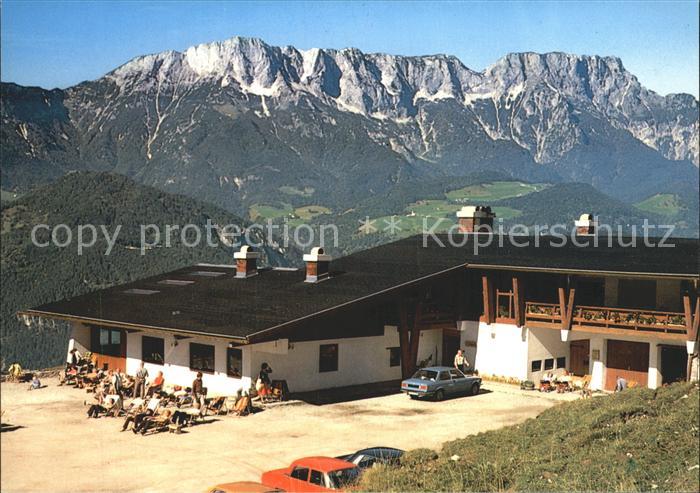 BERCHTESGADEN Bayern Berggaststaette Oberahornkaser mit Untersberg