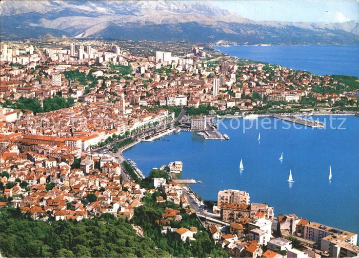 Split Spalato Hafen Fliegeraufnahme