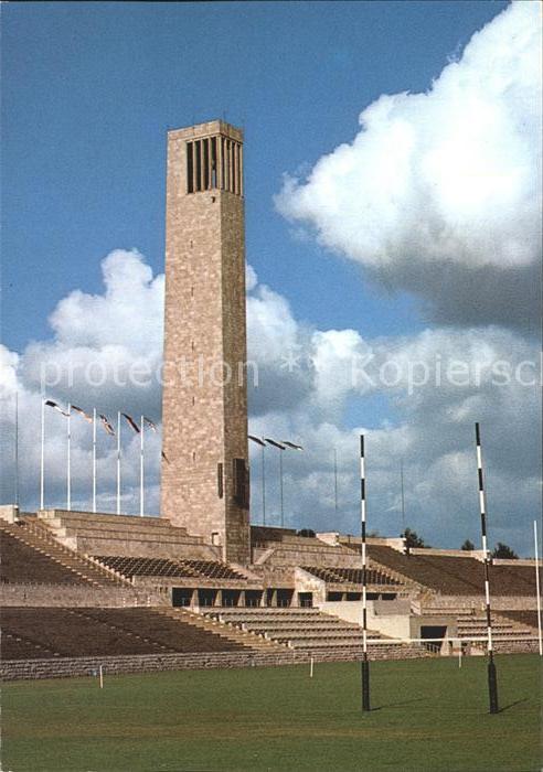 BERLIN CITY Glockenturm am Olympiastadion