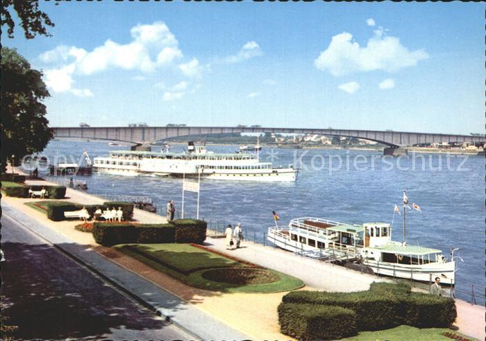 Bonn Rhein Partie am Rhein Promenade Dampfer Bruecke