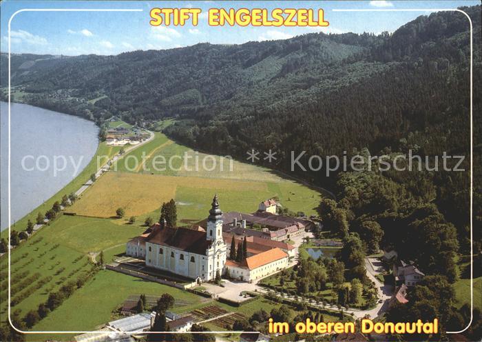 Engelhartszell Donau Oberoesterreich Stift Abtei Engelszell Donautal Flieger