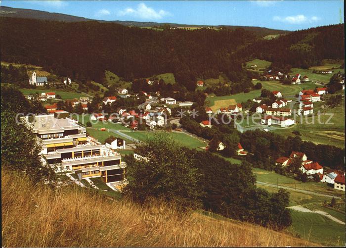Warmensteinach Gesamtansicht mit Panorama Hotel Luftkurort