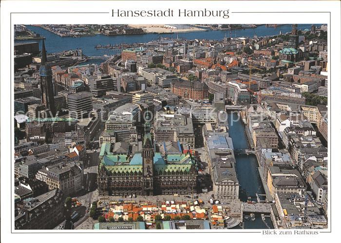 HAMBURG CITY Fliegeraufnahme mit Rathaus