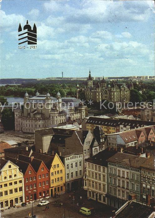 Schwerin Mecklenburg Fliegeraufnahme Altstadt mit Theater und Schloss