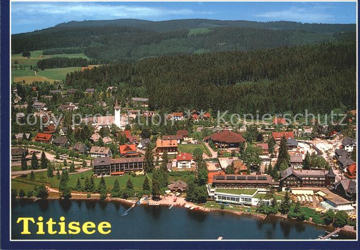Titisee-Neustadt Fliegeraufnahme mit See