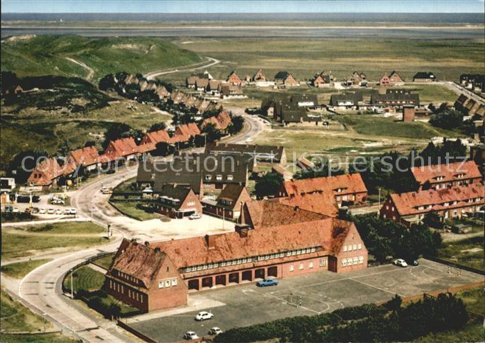 List Sylt Fliegeraufnahme Schule mit Moewenbergstrasse