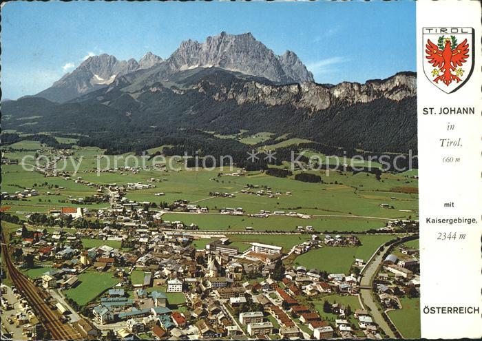 St Johann Tirol mit Wildem Kaiser Kaisergebirge Fliegeraufnahme