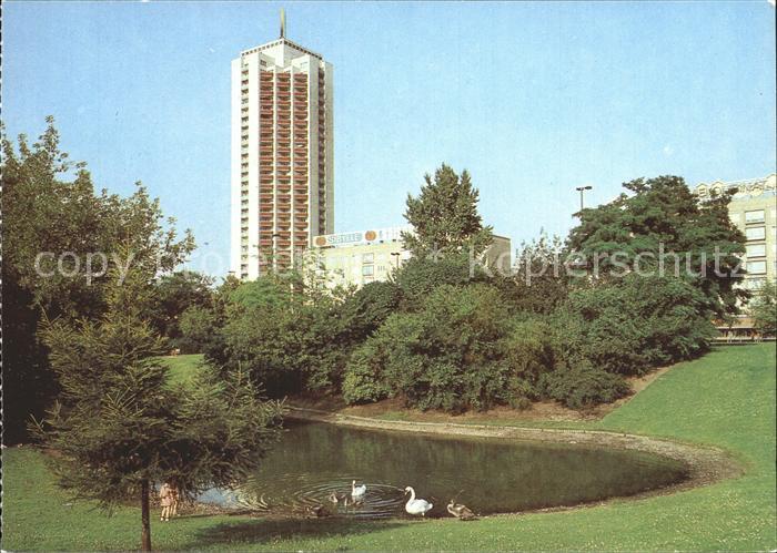 LEIPZIG Sachsen Wohnhochhaus Wintergartenstrasse Ententeich Messestadt