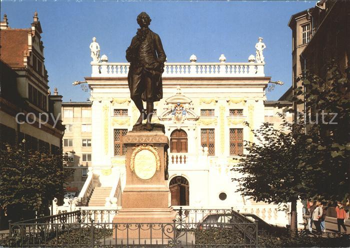 LEIPZIG Sachsen Alte Handelsboerse und Goethedenkmal Statue