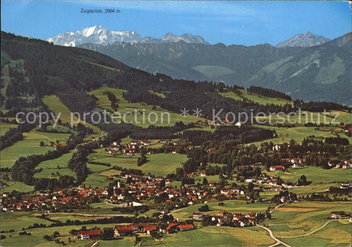 Bad Kohlgrub gegen Ammergauer Alpen und Zugspitze Wettersteingebirge Fliegeraufn