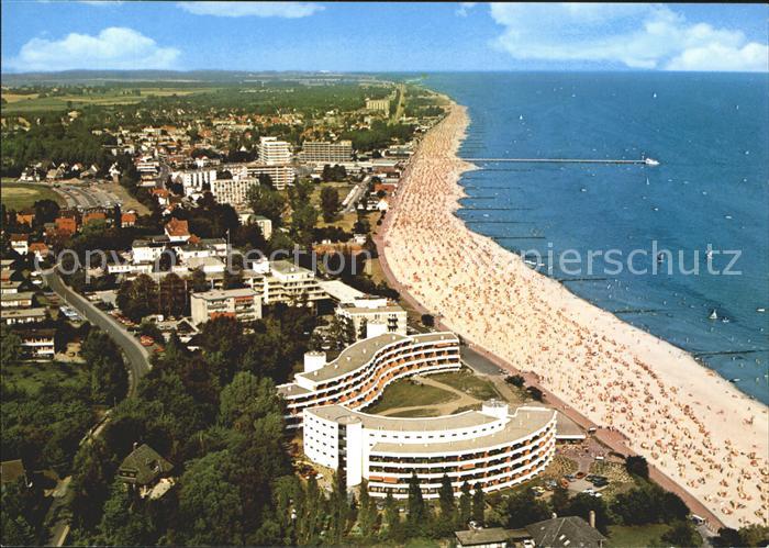 Groemitz Ostseebad Hotelanlage Strand Fliegeraufnahme