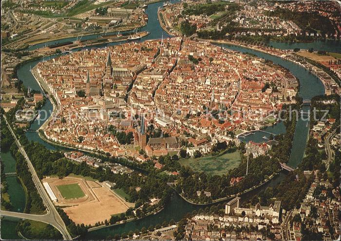 LueBECK  CITY Zentrum Hansestadt Fliegeraufnahme