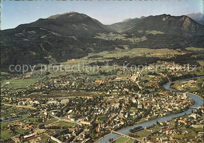 Villach Kaernten Fliegeraufnahme mit Dobratsch und Erzberg