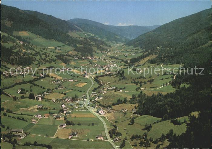 Bad Kleinkirchheim Kaernten Fliegeraufnahme
