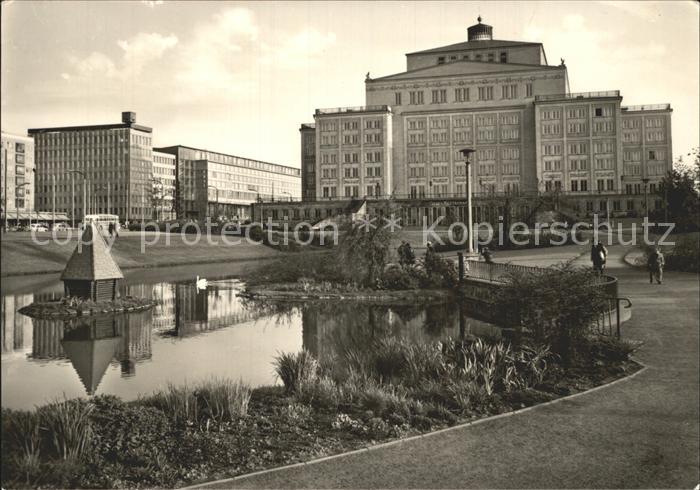 LEIPZIG Sachsen Opernhaus Schwanenteich