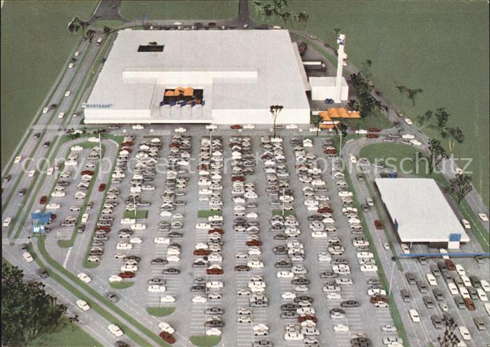 Muenchen Bayern Fliegeraufnahme Wertkaufcenter