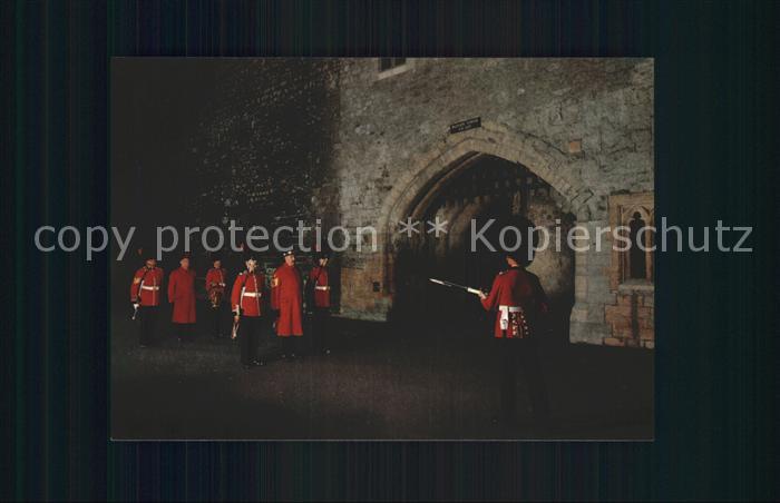 Leibgarde Wache Tower of London Ceremony of the Keys Th