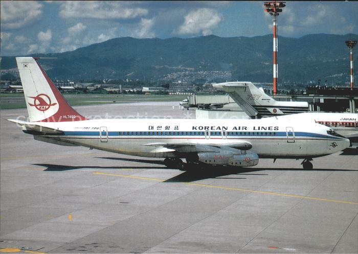 Flugzeuge Zivil Korean Air Lines Boeing 720-025 HL7403 c/n 18164