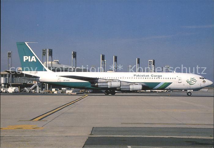 Flugzeuge Zivil Pakistan Intl Air Cargo Boeing 707AP-AXG Paris CDG