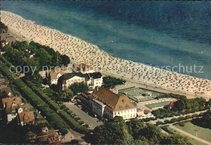 Travemuende Ostseebad Fliegeraufnahme mit Strand