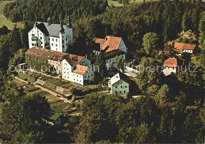 Fuerstenstein Niederbayern Fliegeraufnahme Pension Schloss Englburg