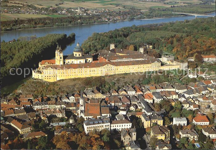 Melk Donau Fliegeraufnahme Stift