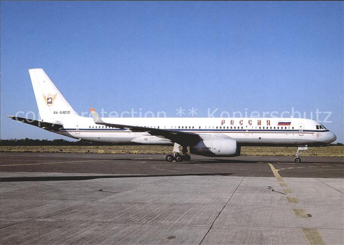 Flugzeuge Zivil Rossija TU-204 RA-64015