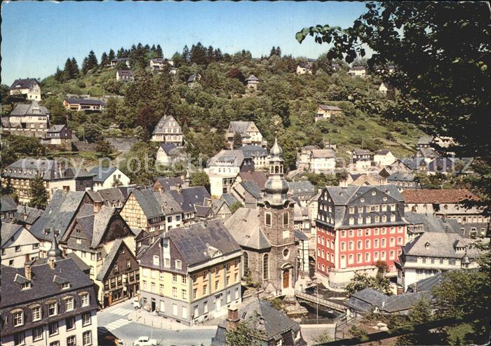 Monschau Montjoie NRW Ortspartie mit Kirche