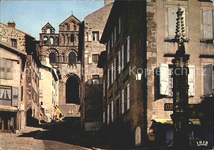 Le Puy-en-Velay Rue des Tables