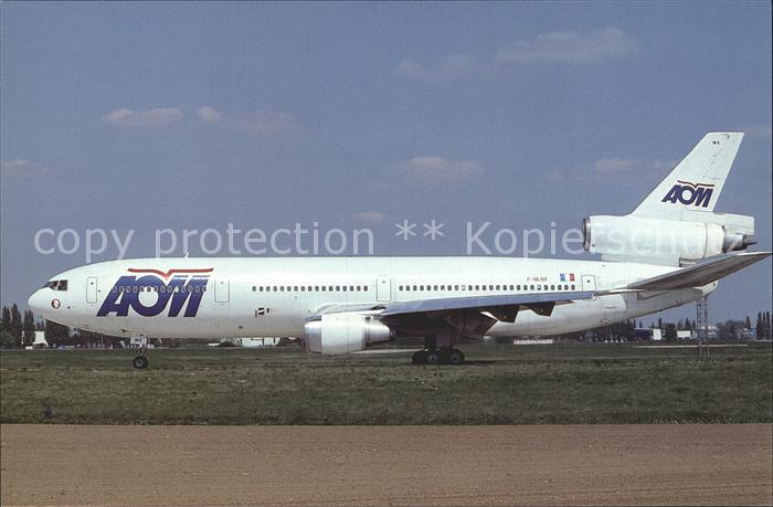 Flugzeuge Zivil AOM Air Outre Mer McDonnell Douglas DC-