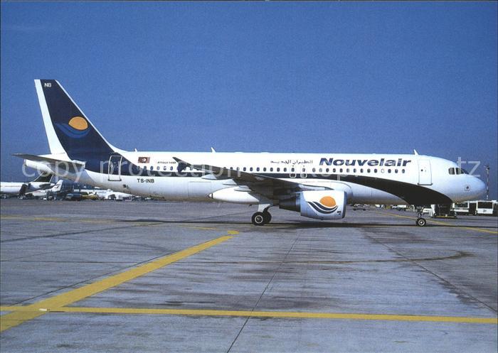 Flugzeuge Zivil Nouvelair Airbus A320 TS-INB
