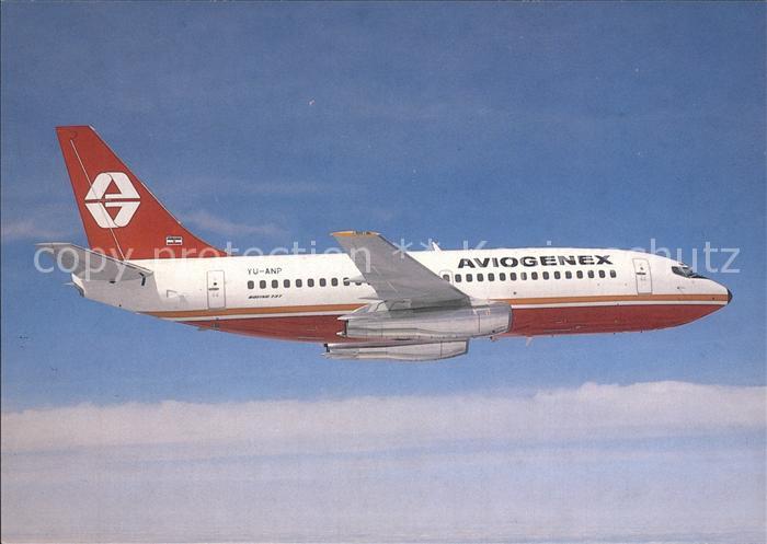 Flugzeuge Zivil Aviogenex Boeing 737-2K3