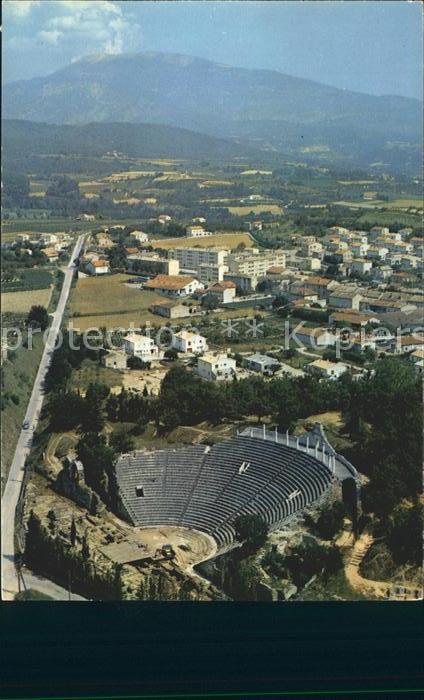 Vaison-la-Romaine Vaucluse Theatre antique et le Mont Ventoux vue aerienne
