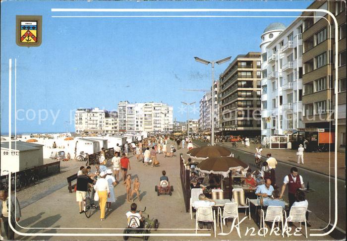 Knokke-Heist Albertstrand Promenade Strassencafe